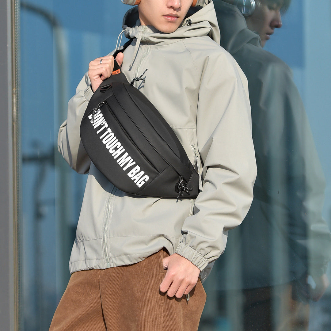 Stylische Statement Bauchtasche Karnz