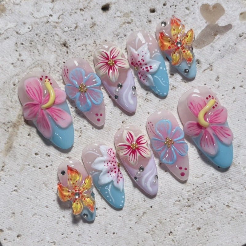 Künstlerisches Floral- und Stern-Applikationen Press-On Nagelset Karnz