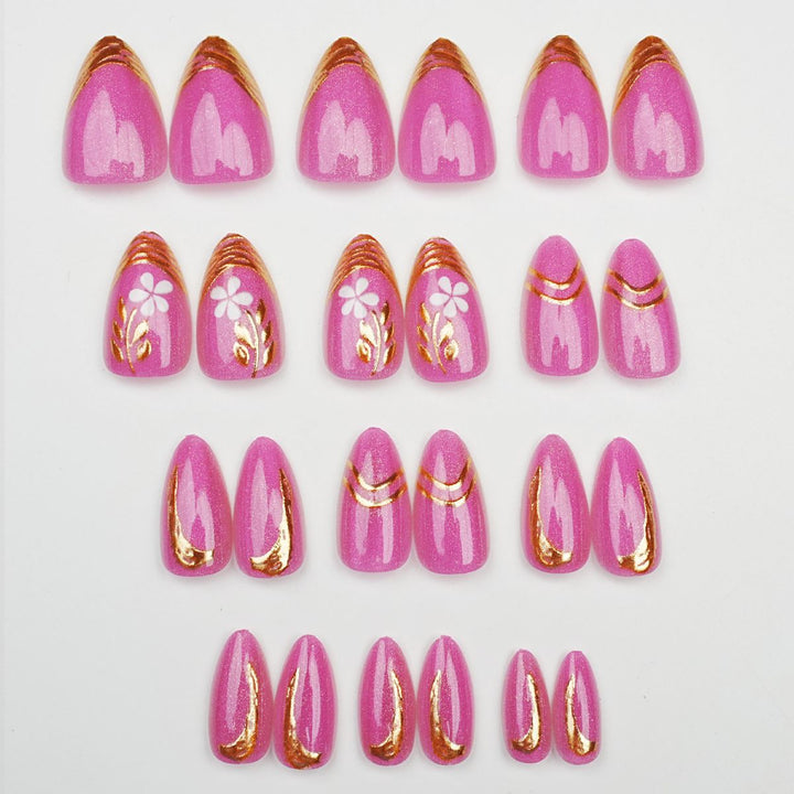 Blumenverzierte Press-On-Nagelset