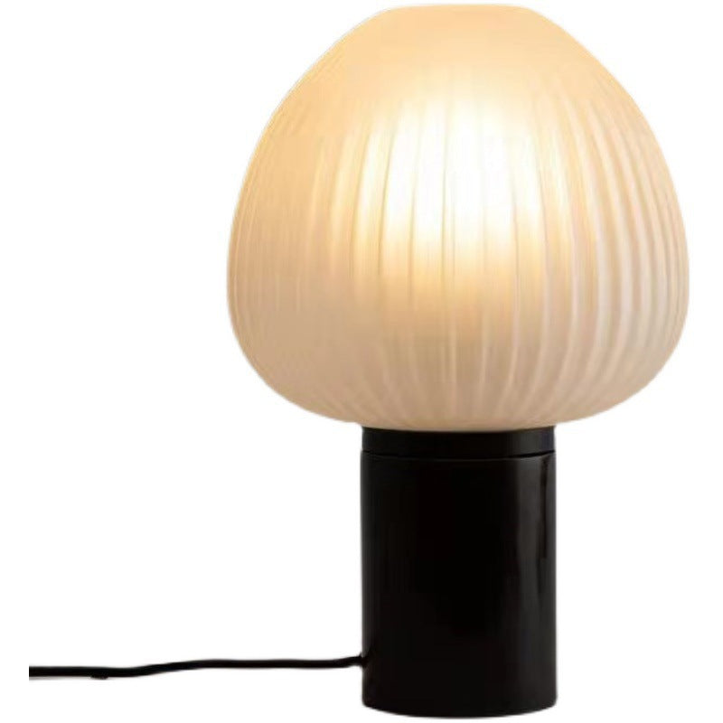 Moderne Skulpturierte Tischlampe