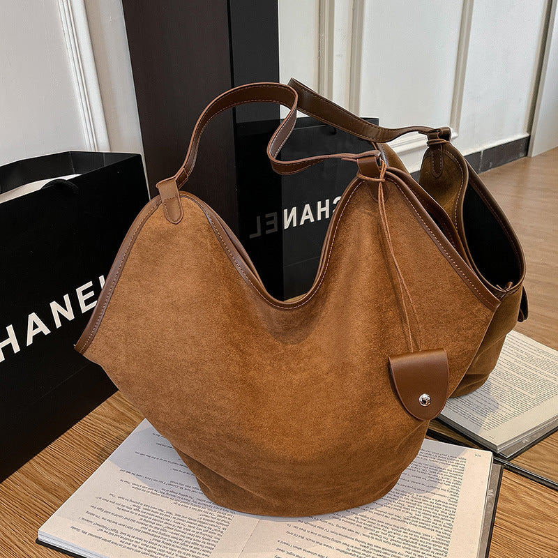 Wildleder Hobo Tasche Karnz