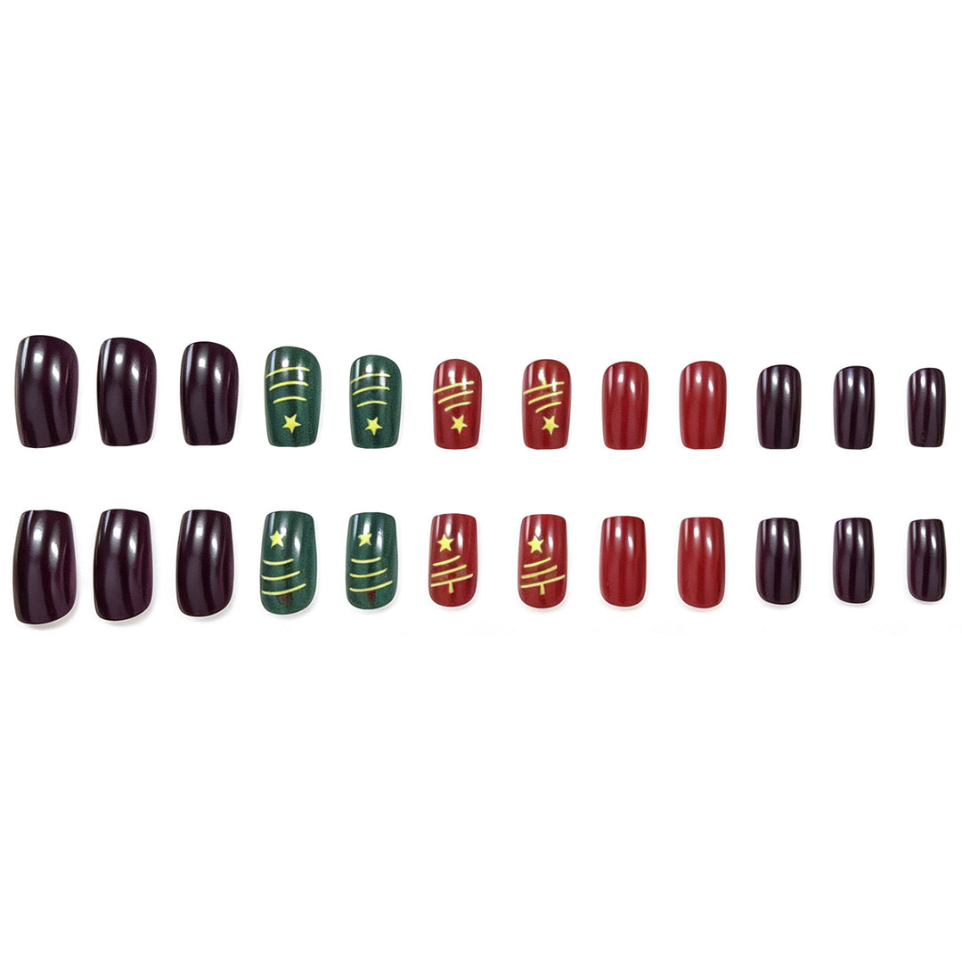 Festliche Nagelkunst Karnz