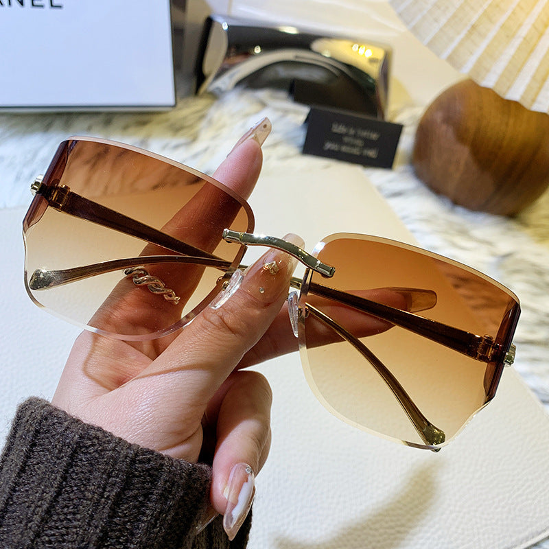 Damen exklusive geometrische Sonnenbrille Karnz