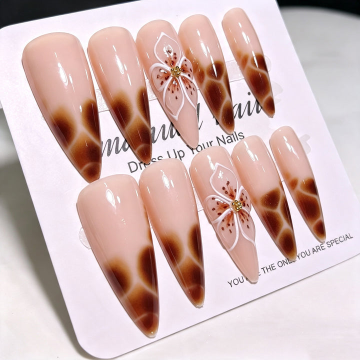 Blumenmuster Stiletto Press-On Nagelspitzen Karnz