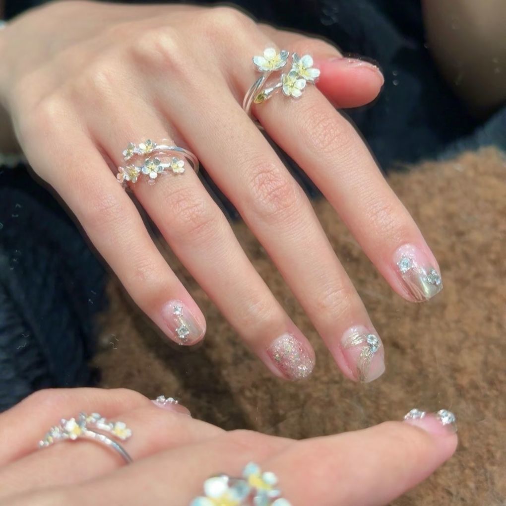 Floral Edelstein Akzent Nagelkunst Set