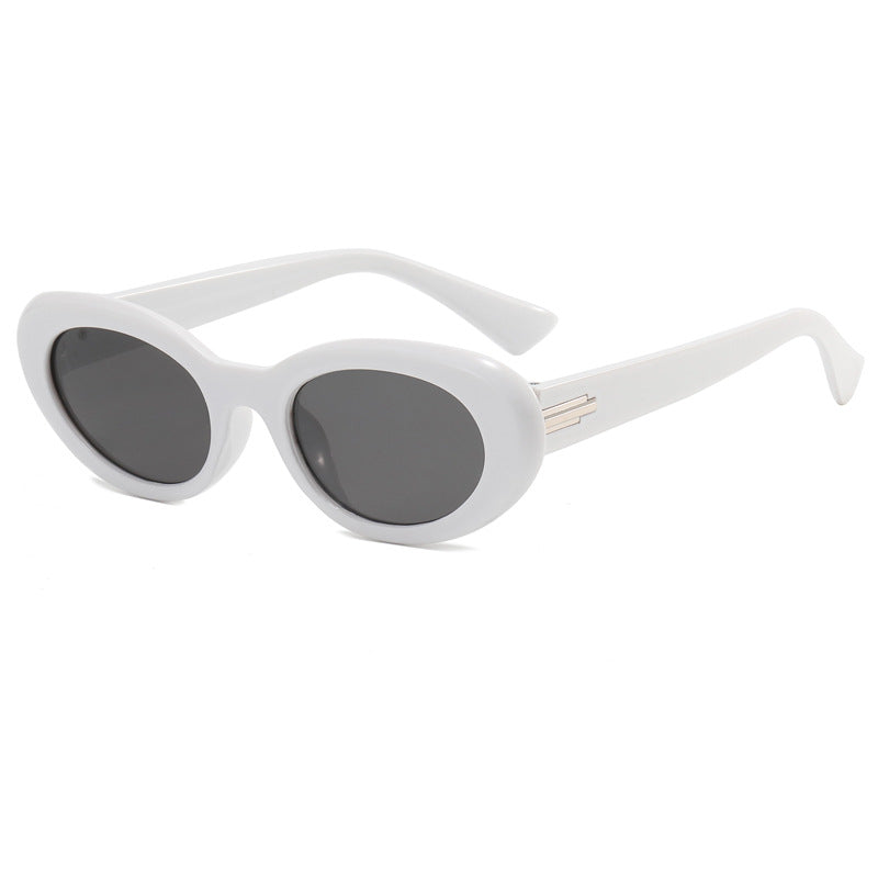Damen stilvolle Sonnenbrille im extravaganten Design Karnz
