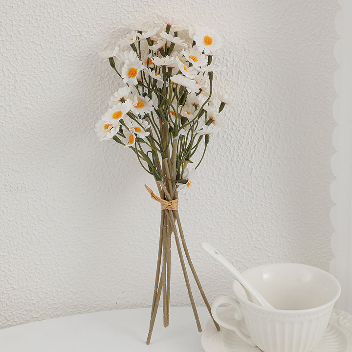 Dekorative Kunstblumenarrangement Karnz