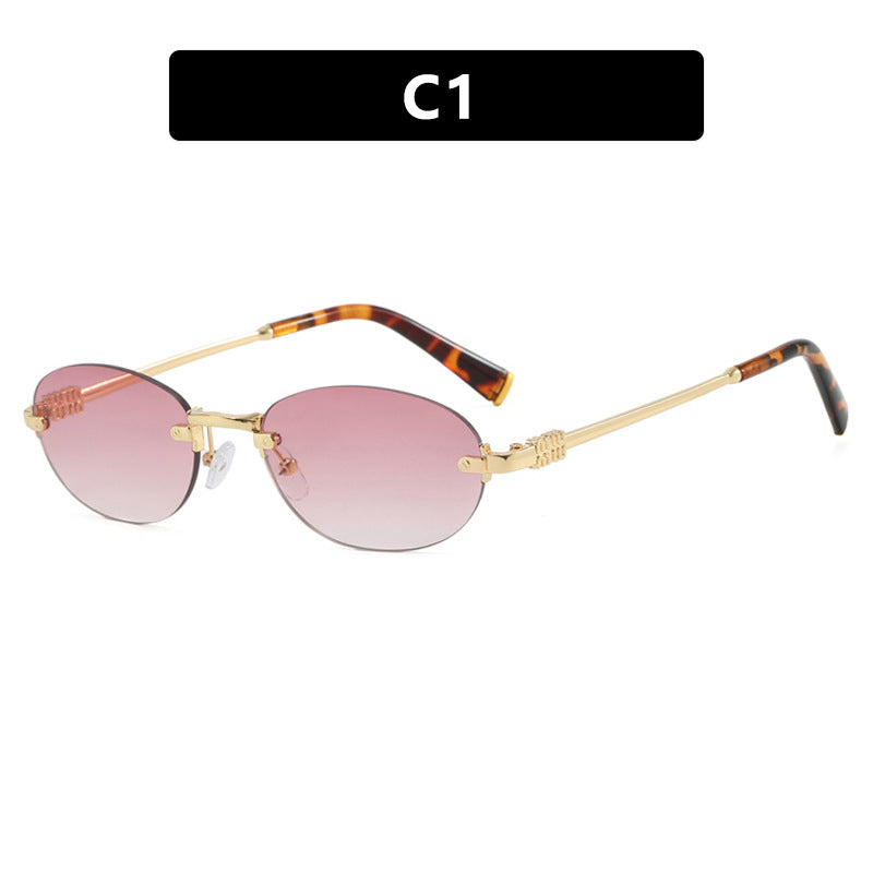 Damen modische Sonnenbrille mit ovalem Rahmen und edlen Akzenten Karnz
