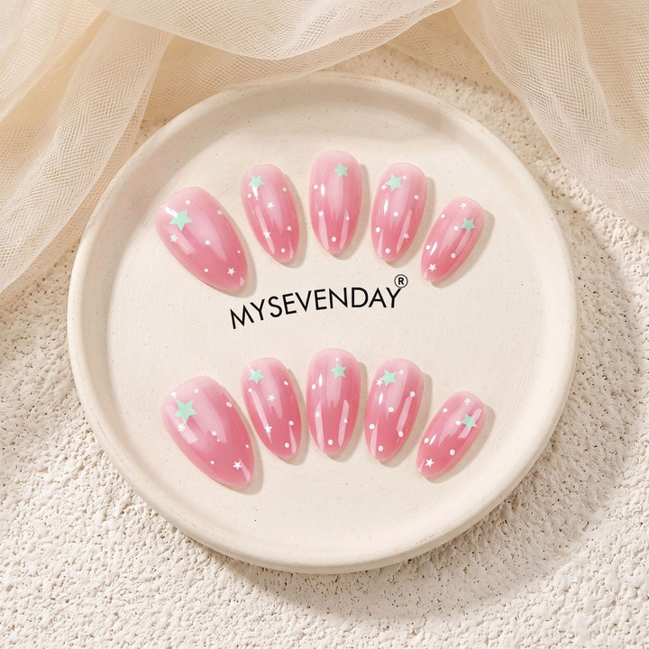 Dekorativer Stern-Design Press-On Nagelset Karnz