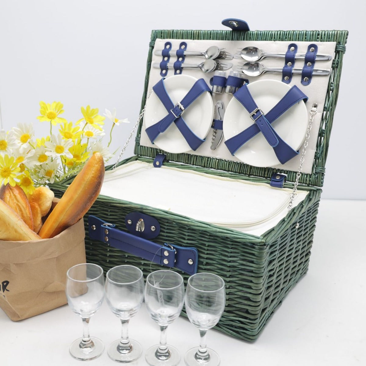 Damen Picknickkorb mit Geschirrset und Trageschultergurt Karnz