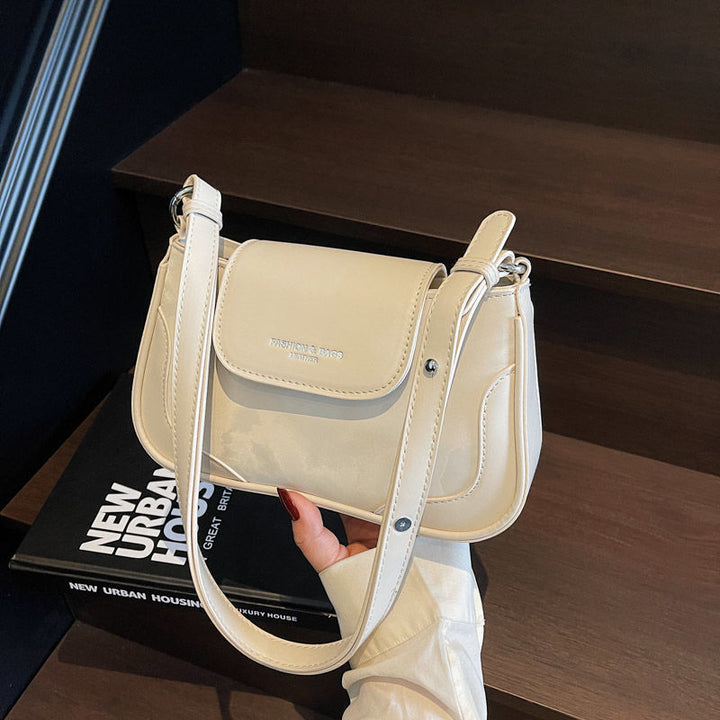 Elegante Metallische Umhängetasche Karnz