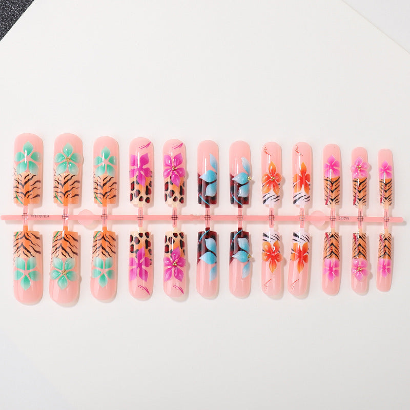 Floral Art Press-On Nagelspitzen Karnz