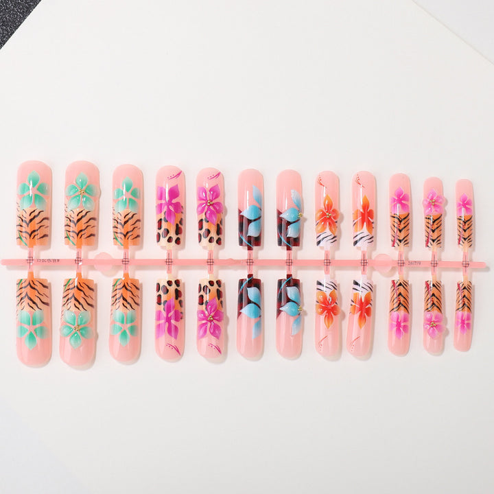 Floral Art Press-On Nagelspitzen Karnz