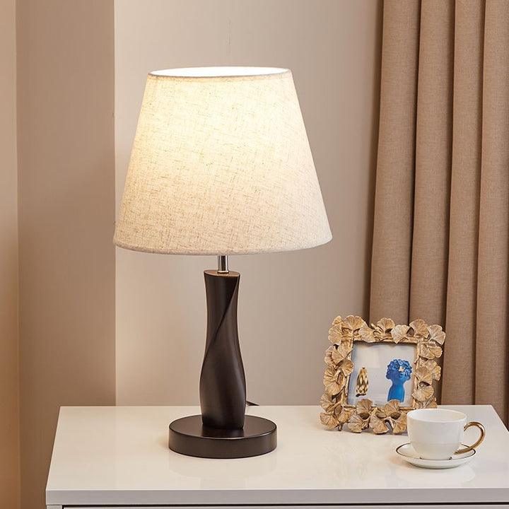 Moderne Gedrehte Design Tischlampe