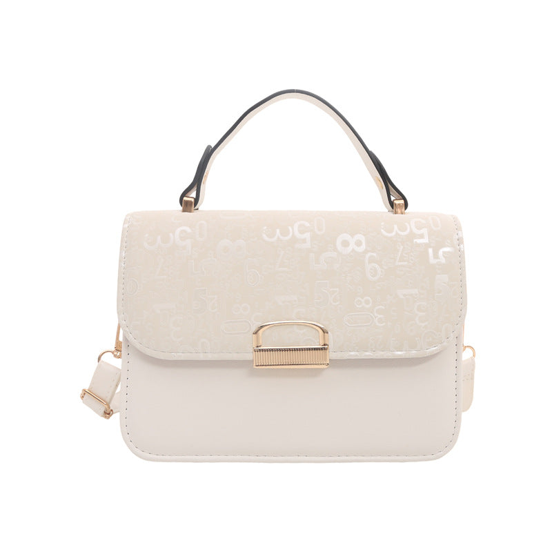 Stilvolle strukturierte Handtasche  1790614128