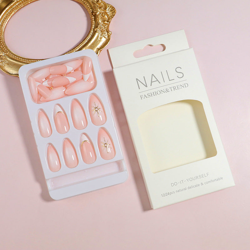 Premium Press-On Nail Set mit dekorativen Akzenten Karnz
