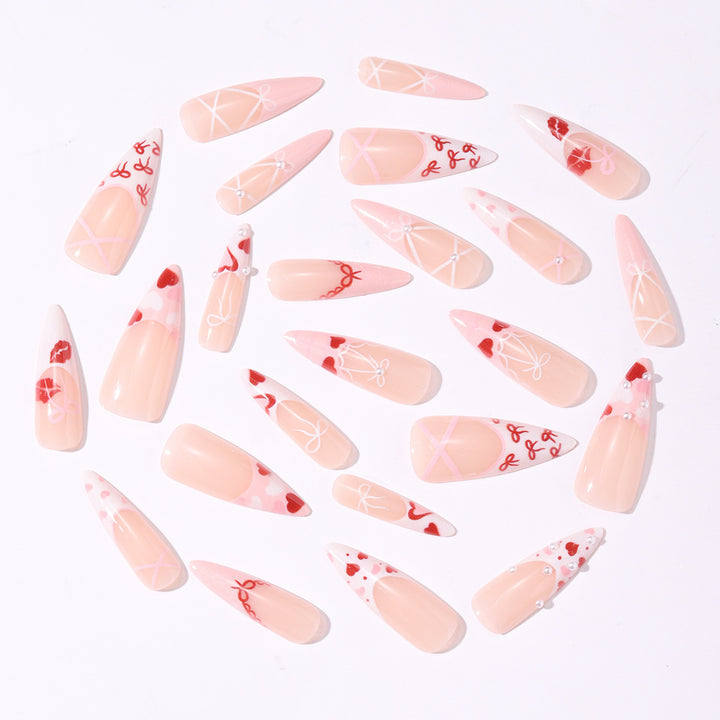 Stilvolle Nagelkunst Karnz