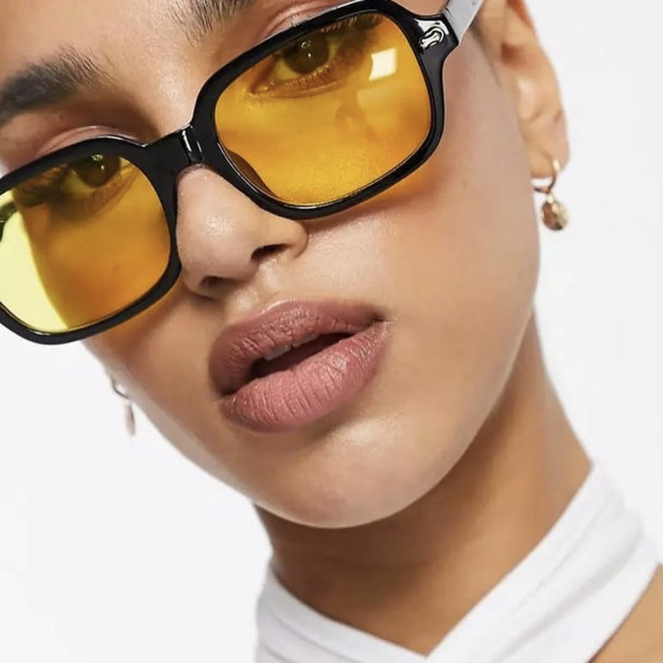 Damen quadratische Sonnenbrille mit stylishem und robustem Rahmen Karnz