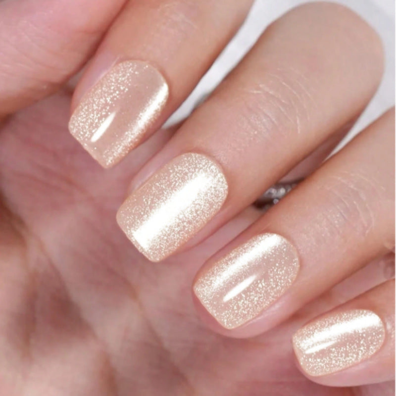 Glitzer-infused Press-On Nagelkunst Karnz