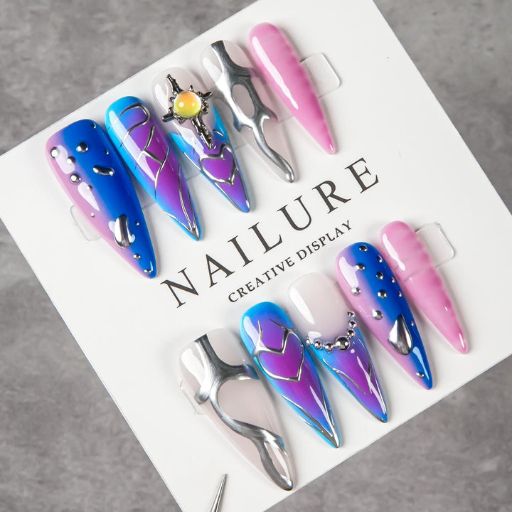 Künstlerische dekorative Stiletto Press-On Nägel