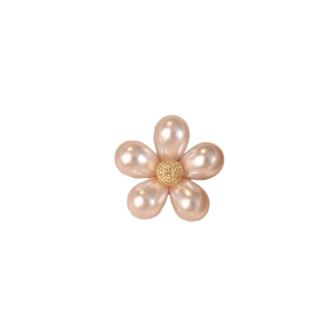 Elegante Blütenbrosche mit Perlenakzenten Karnz