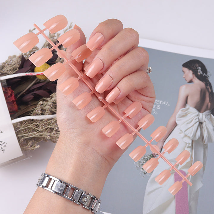 Natürliche glänzende Press-On-Nagelspitzen Karnz