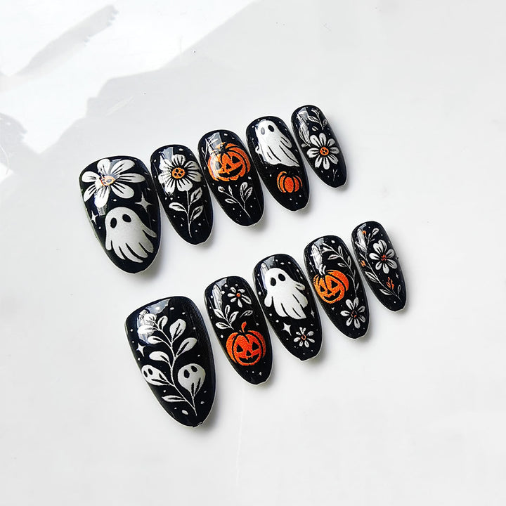 Kunstfingernägel Im Halloween-Design Karnz