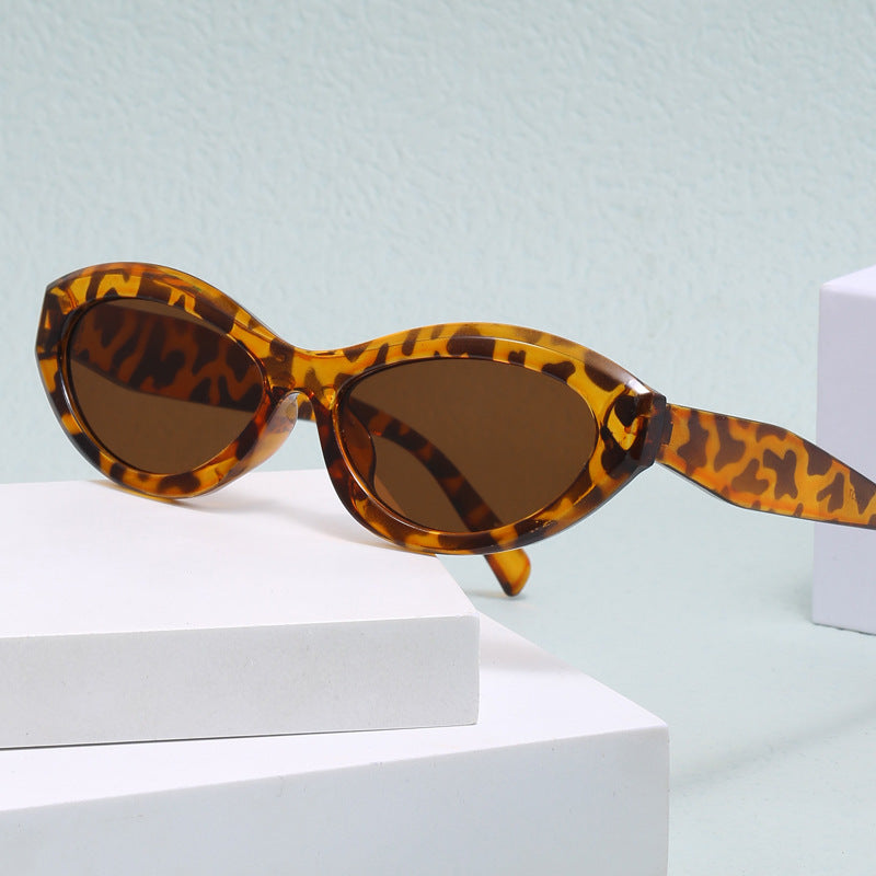 Damen Cat-Eye Sonnenbrille mit breitem Rahmen und UV-Schutz Karnz