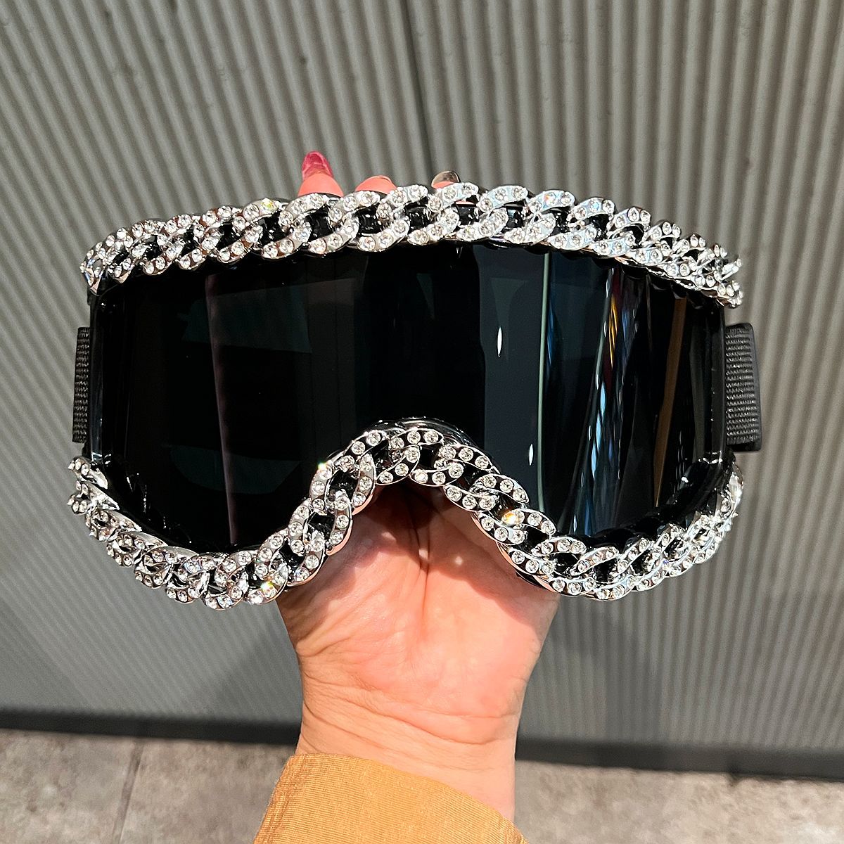 Damen modische Skibrille mit strassverziertem Rahmen Karnz