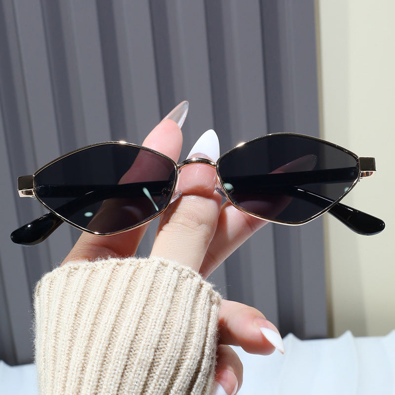 Damen Designerkorrekturbrille Karnz