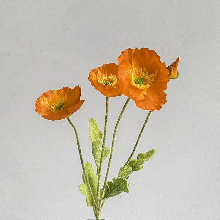 Lebensechter weißer Blumenschaft