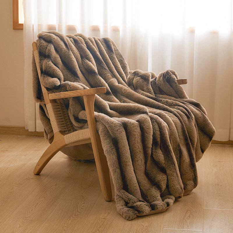 Übergroße luxuriöse Kunstfell-Decke mit tiefem, plüschigem Flor für Sofa und Bett