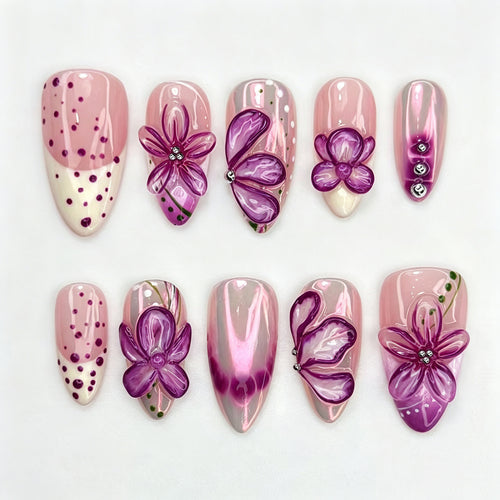 Floral Verziertes Press-On Nagelkunst Set Karnz