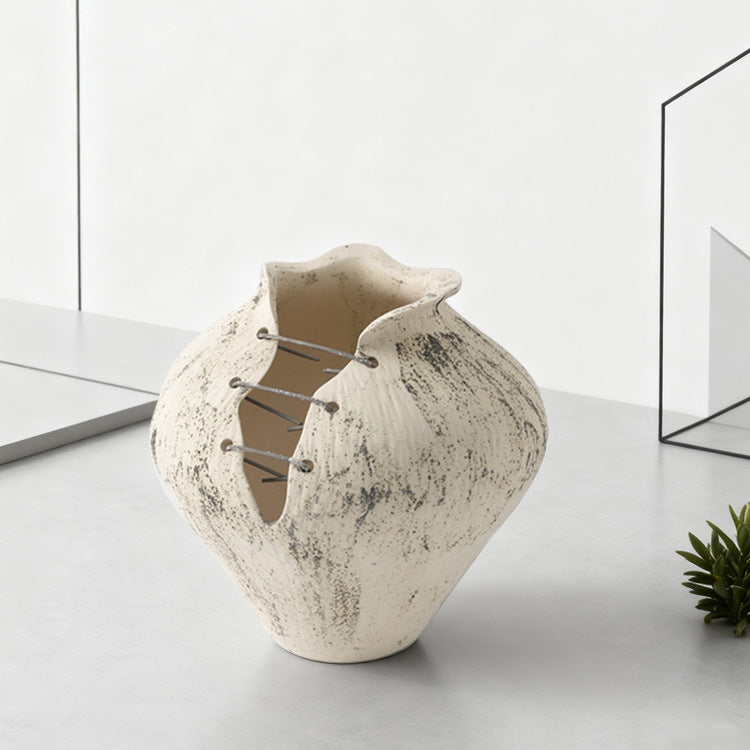 Künstlerische moderne dekorative Vase
