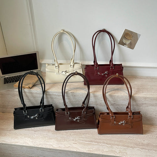 Strukturierte Lederhandtasche