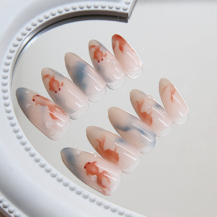 Künstlerische Aquarell-Nagelkunst-Tipps Karnz