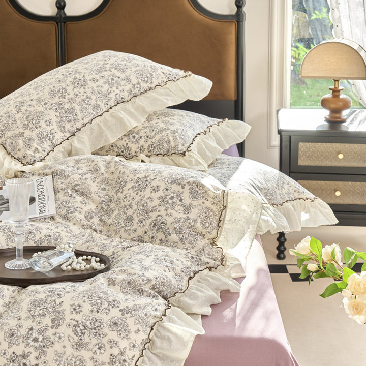 Vintage Floral Ruffled Bettbezug Set mit Swiss-Dot Rüsche