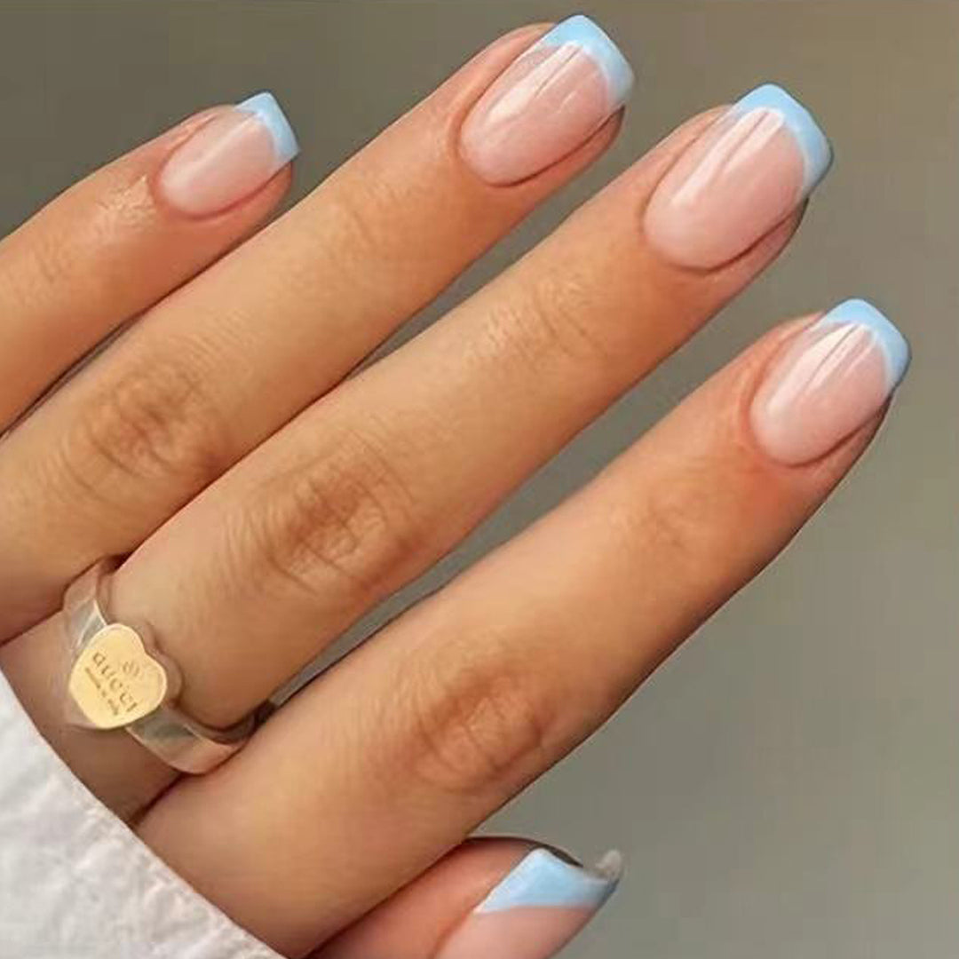 Elegantes French Tip Nagelkunst Set