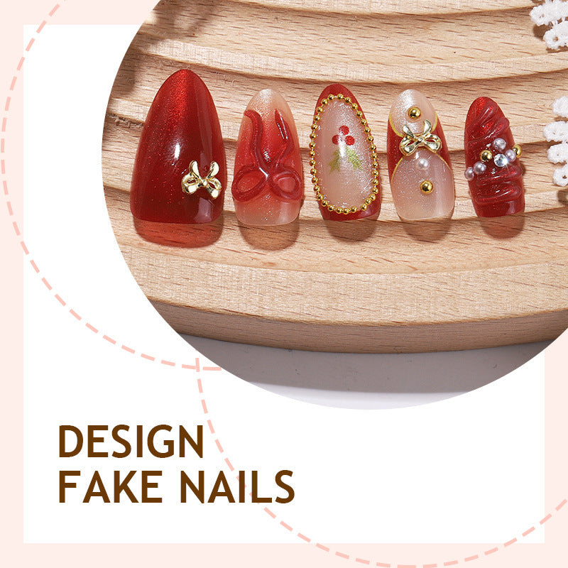 Kunstnagelset mit glamourösen Schleifen und funkelnden Details Karnz