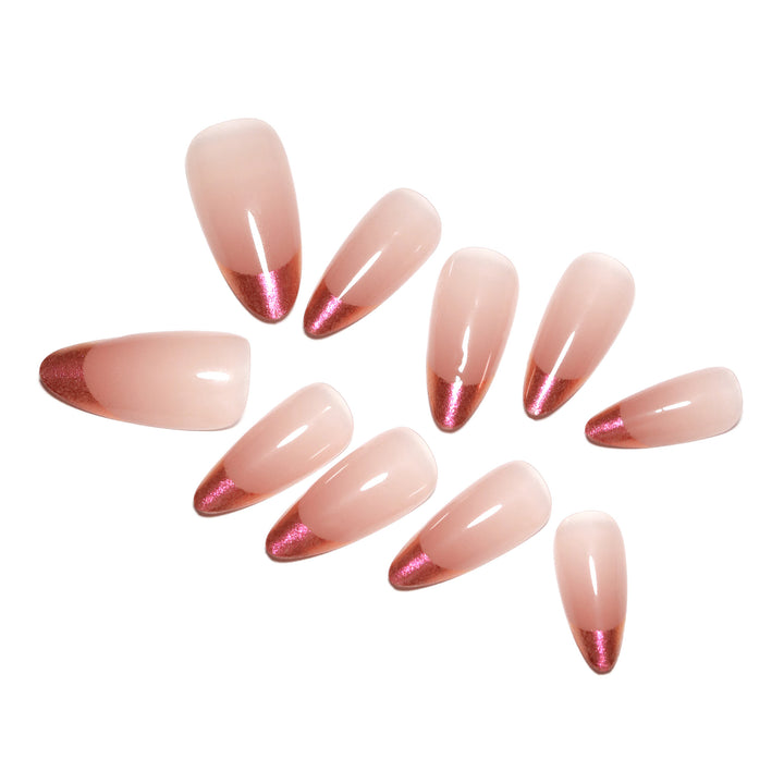 Künstliche Nagelverlängerungen mit elegantem Ombre-Design Karnz