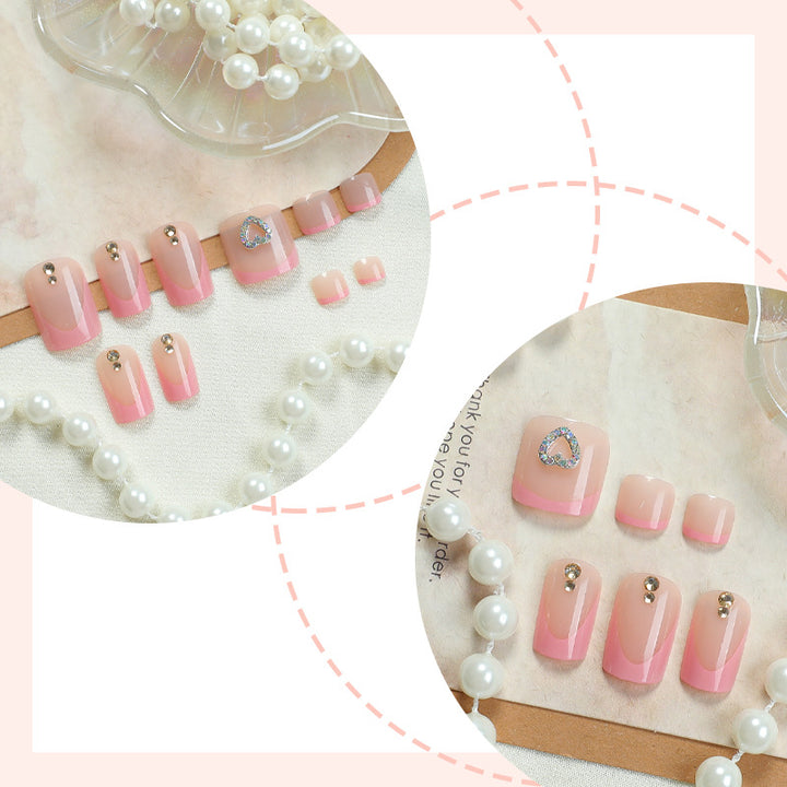 Premium dekoratives Press-On-Nagelset mit einzigartigen Verzierungen Karnz