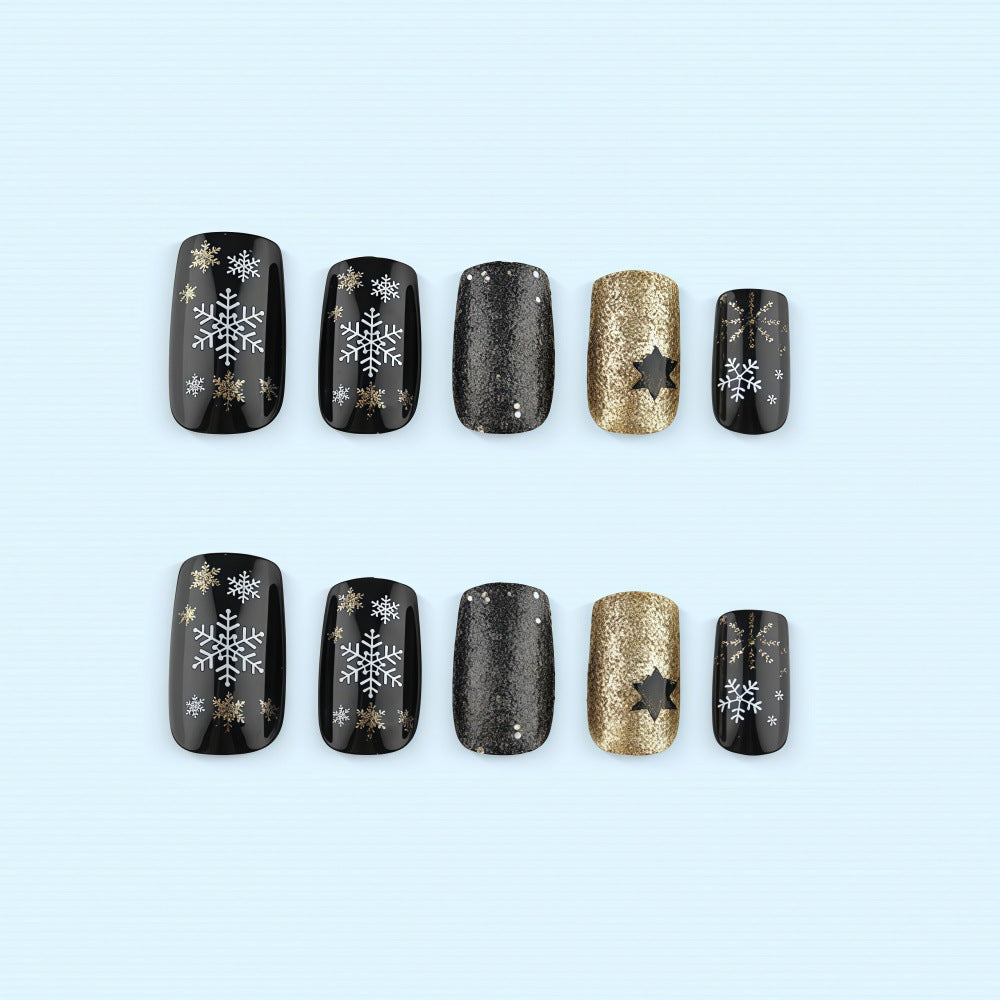 Glitzerndes Kunstnagelset mit weihnachtlichem Design und 3D-Schneeflocken Karnz