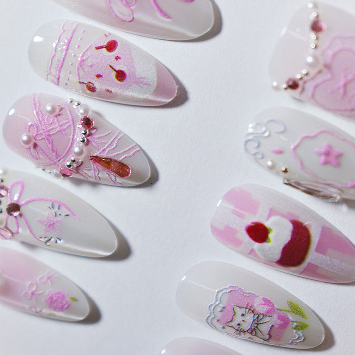 Dekoratives Press-On Nail Art Set Karnz