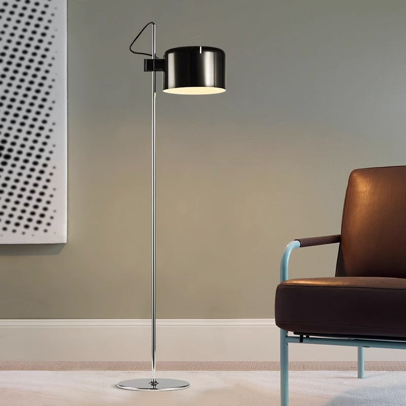 Moderne Metall Schreibtischlampe mit verstellbarem Schirm