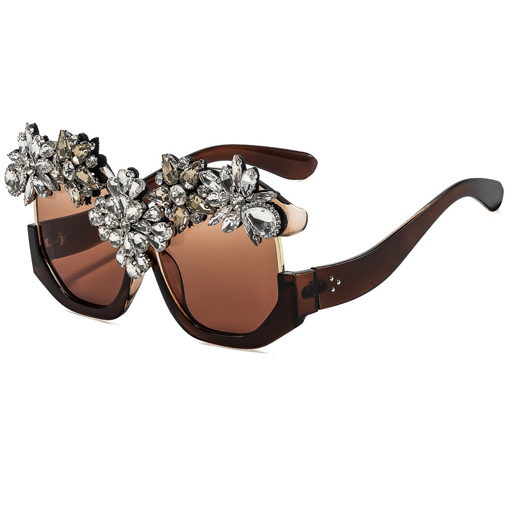 Damen Glamouröse Sonnenbrille mit funkelnden Kristallblüten Karnz