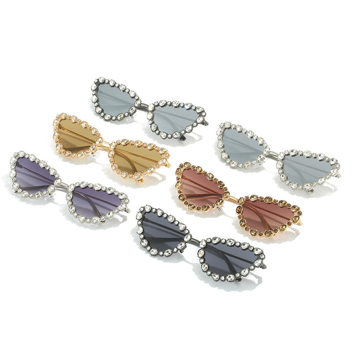Herzförmige mit Strass verzierten Sonnenbrille Karnz