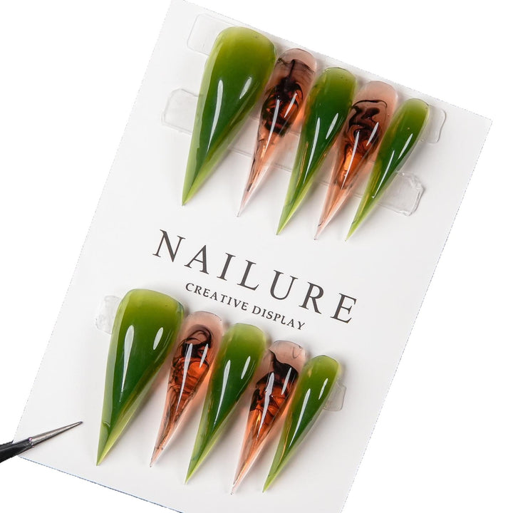 Künstlerische Stiletto Press-On-Nagelspitzen Set