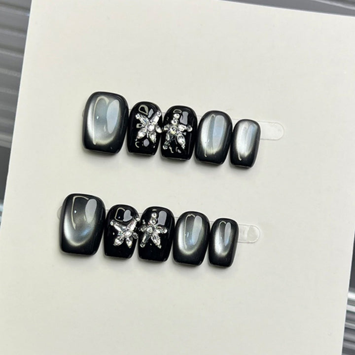 Funkelndes Dekoratives Press-On Nagelset
