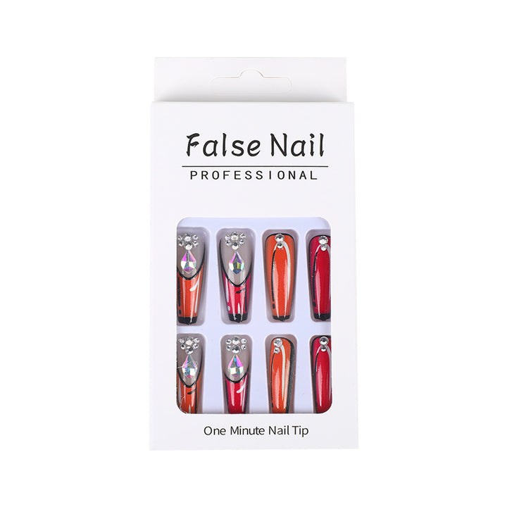 Kreative Kunstnägel mit modernem Farbspiel Karnz
