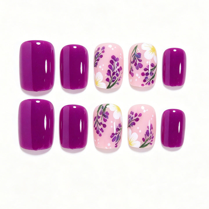 Florale Kunst Press-On Nail Set Karnz